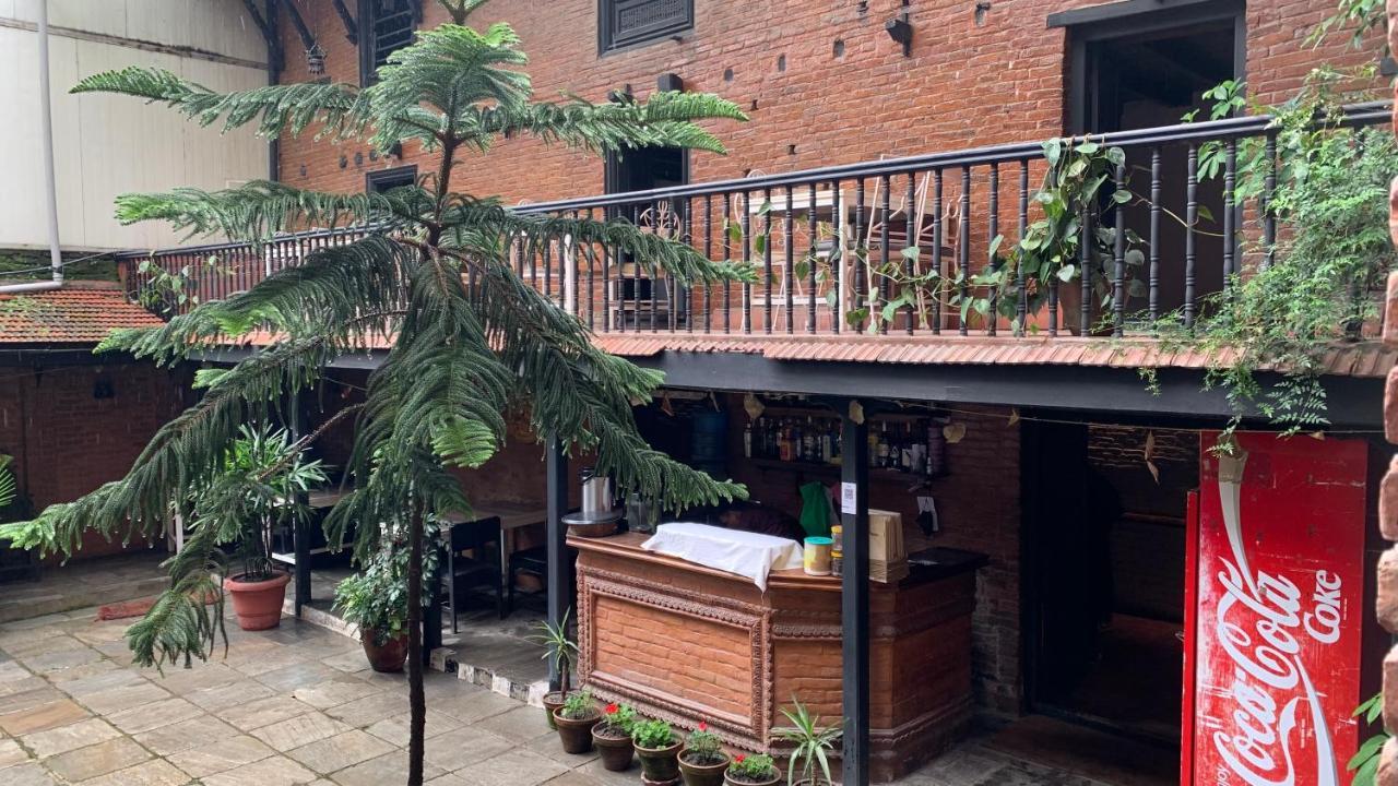 Hotel Thamel House - 6 Km From Boudhanath Stupa, Kathmandu Exterior photo